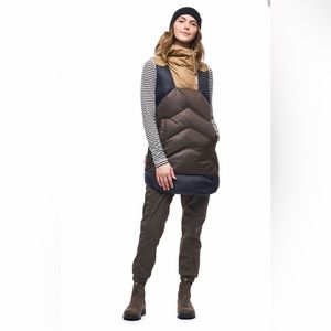 Indyeva duck feather down vest, size MEDIUM. In Mocha.